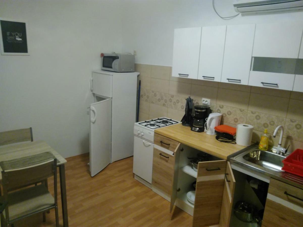 Apartman Mladic Apartment Malinska Exterior photo